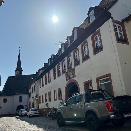 Ferienwohnung Im Stadionischem Hof Walluf Exterior photo